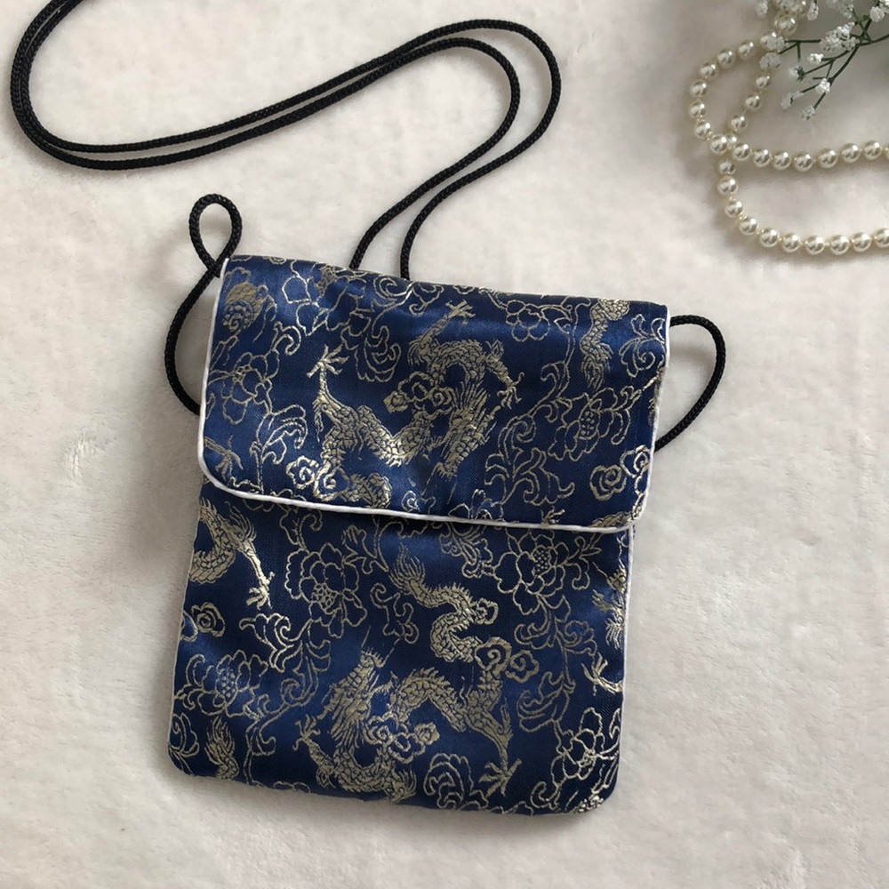3/$20 | Japanese style print crossbody purse/bag